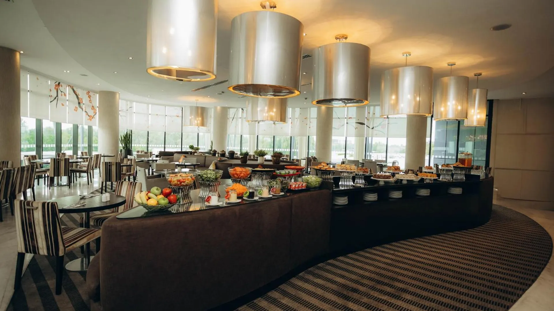 Holiday Inn Abu Dhabi By Ihg מלון