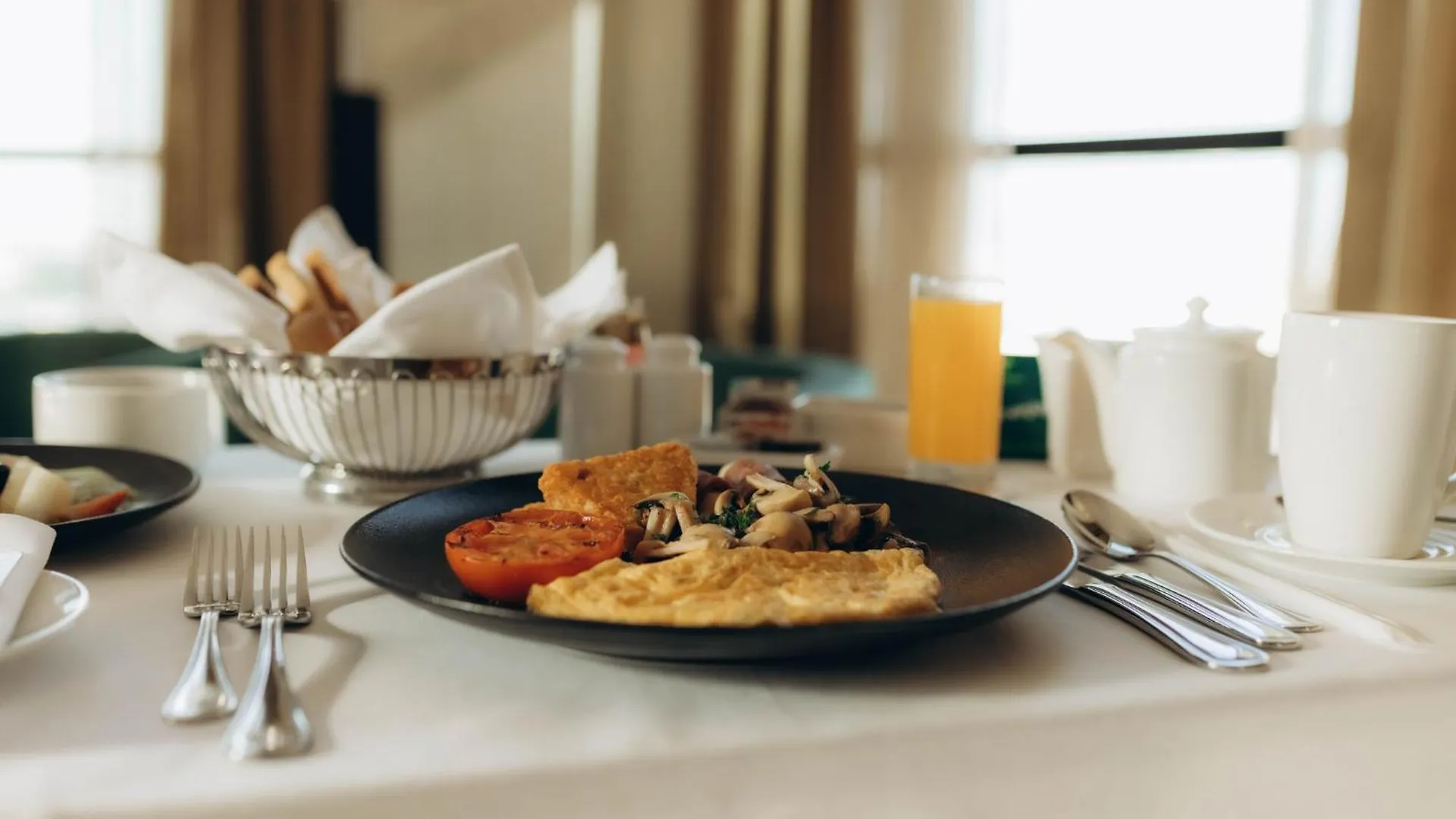Holiday Inn Abu Dhabi By Ihg