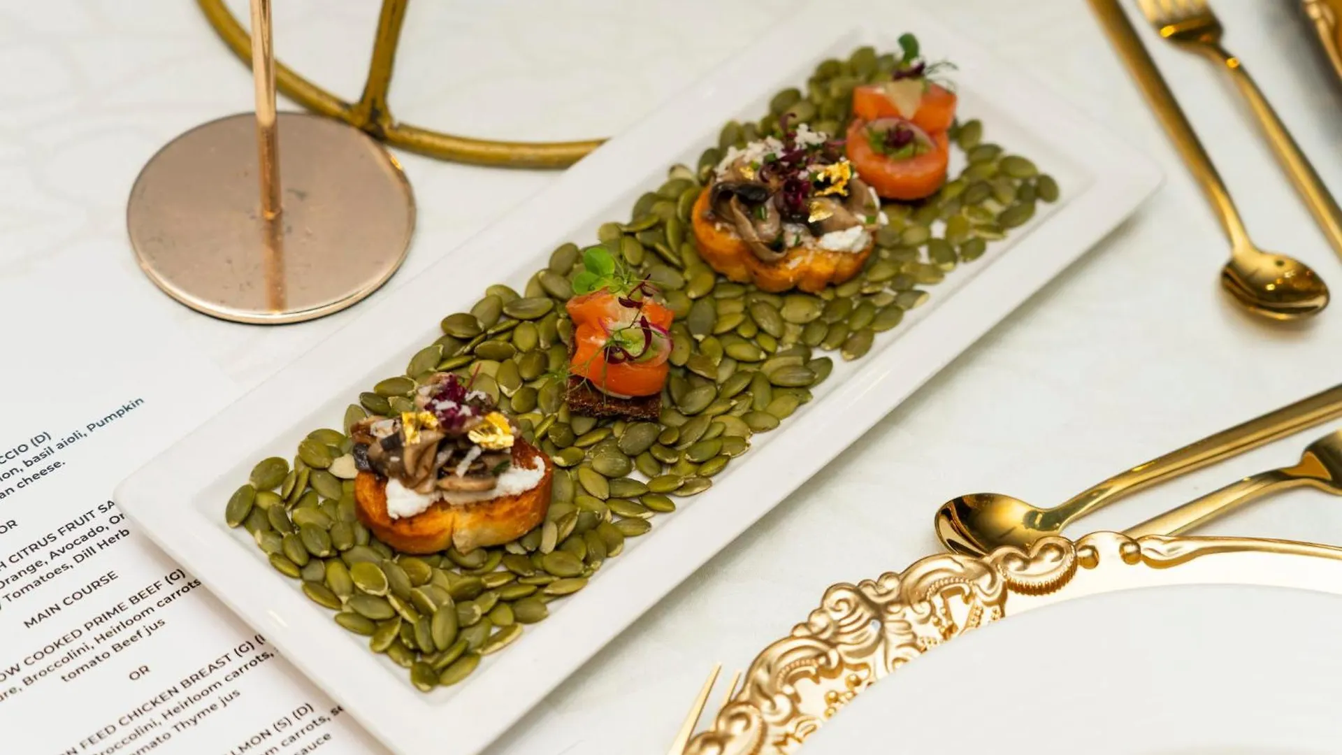 Hotel Holiday Inn Abu Dhabi By Ihg