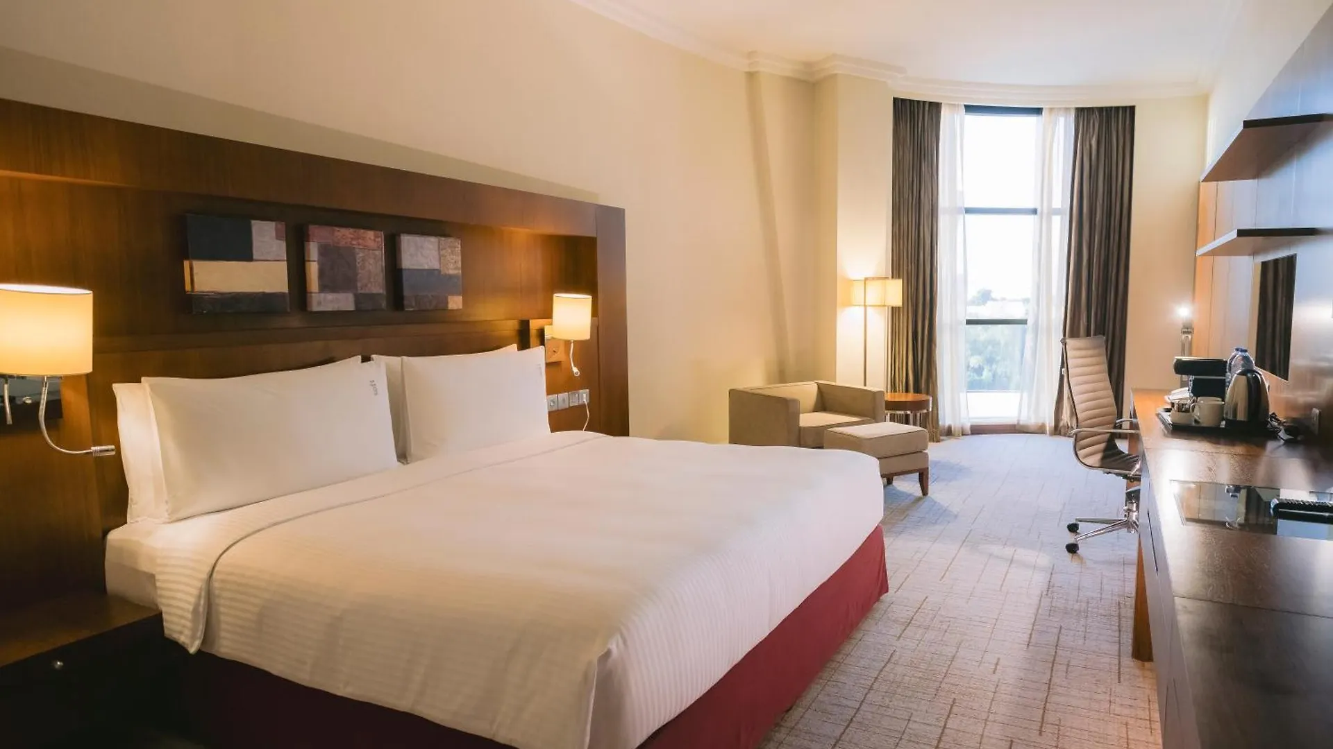 Holiday Inn Abu Dhabi By Ihg