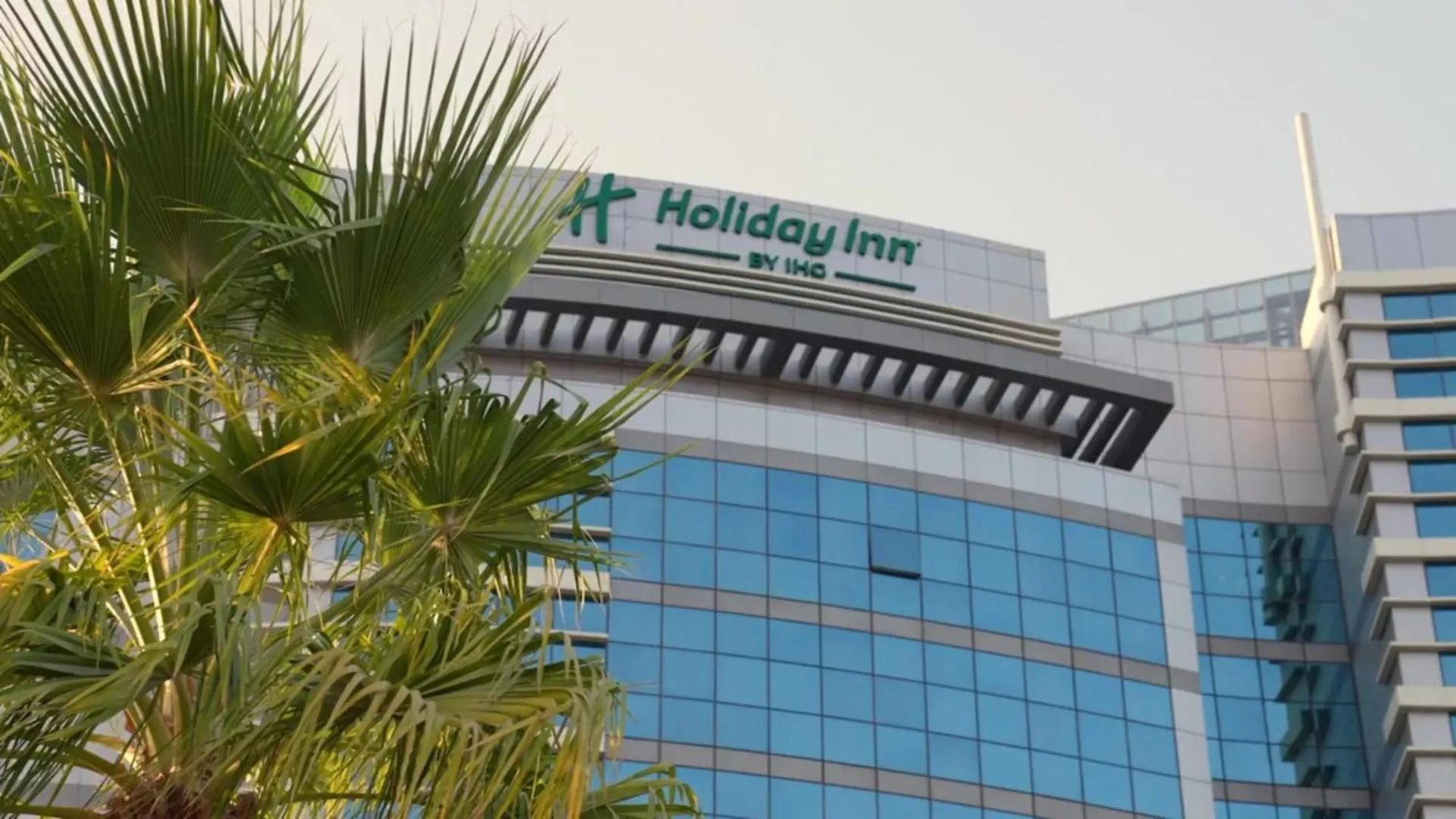 Holiday Inn Abu Dhabi By Ihg Hotel