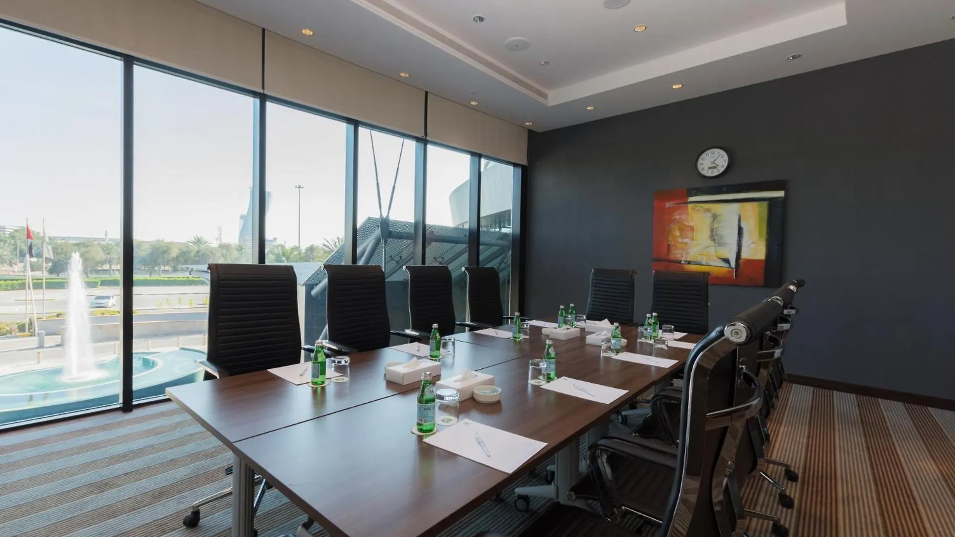 Holiday Inn Abu Dhabi By Ihg Hotel