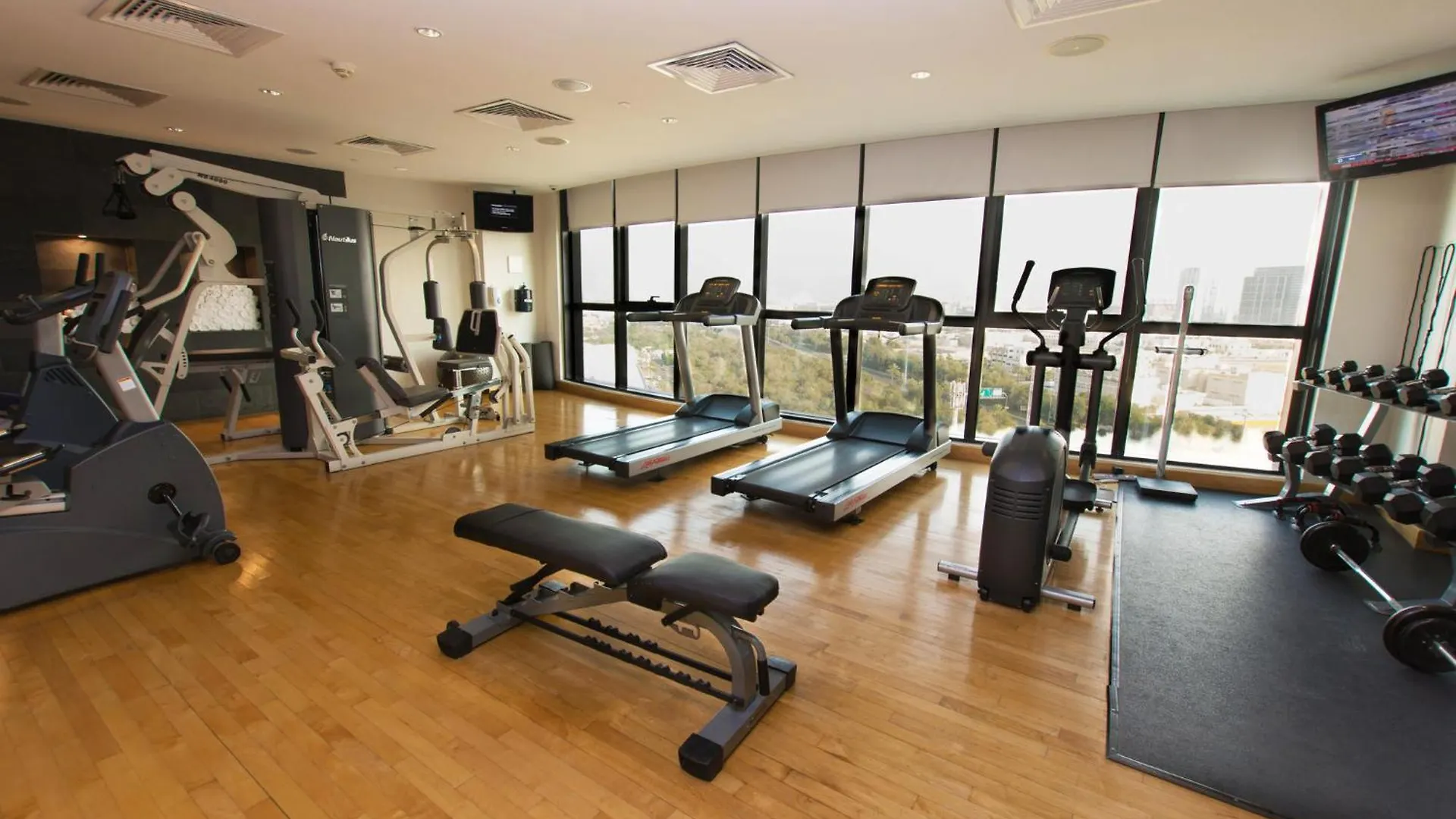 **** Hotel Holiday Inn Abu Dhabi By Ihg Emirati Arabi Uniti