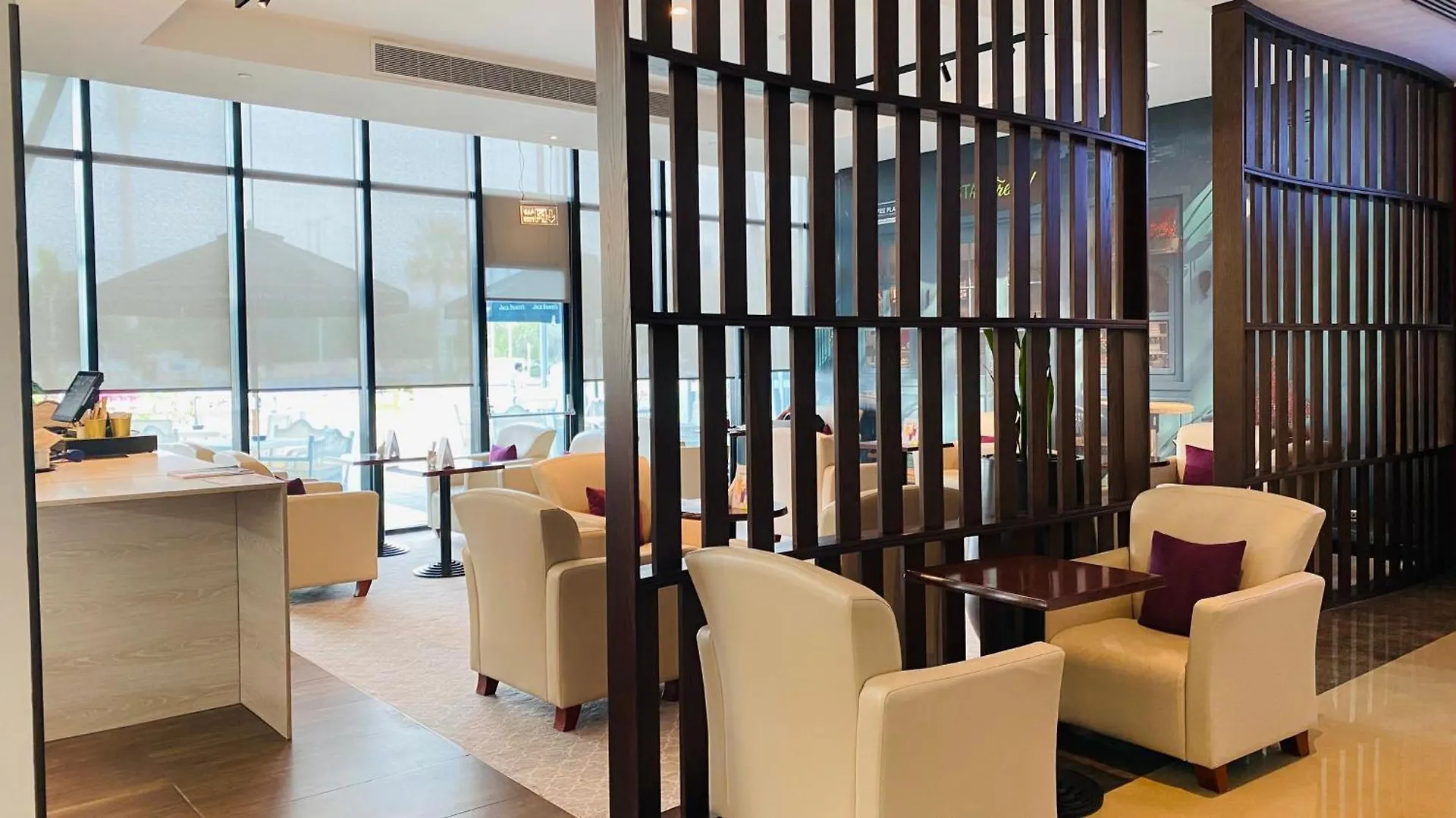 Holiday Inn Abu Dhabi By Ihg